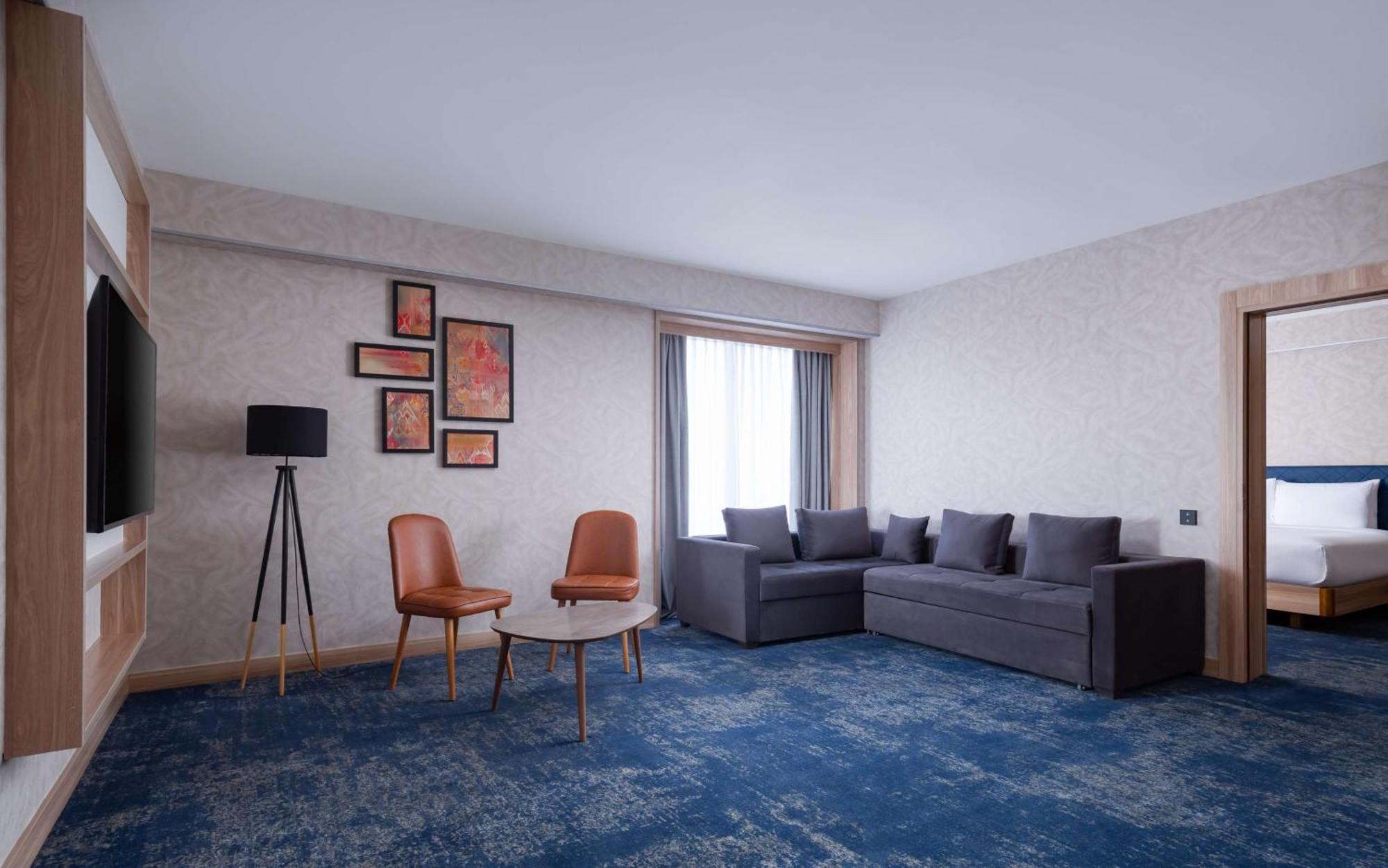 Hilton Garden Inn Samarkand Bagian luar foto