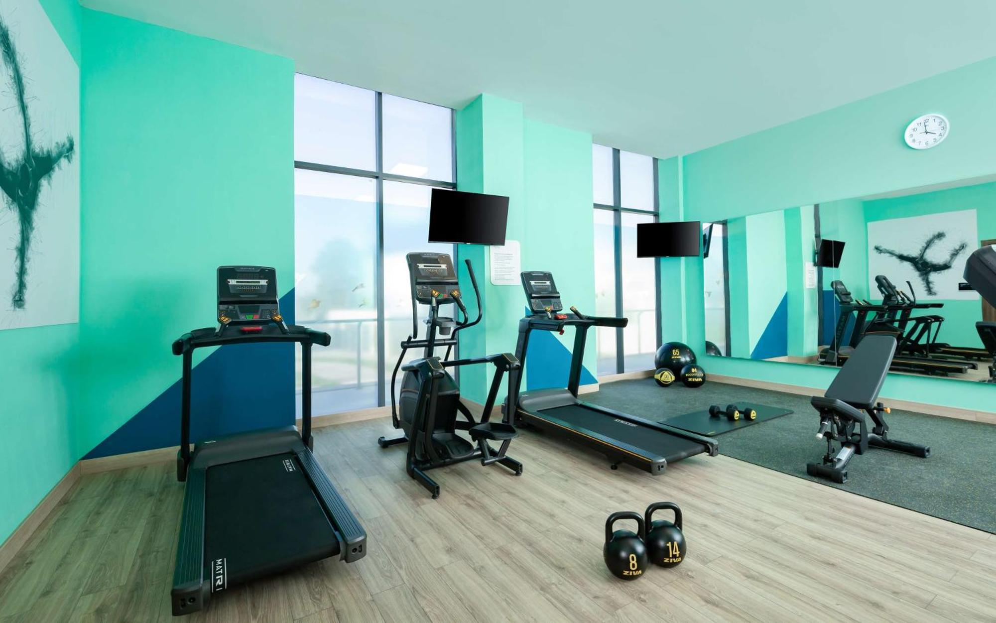 Hilton Garden Inn Samarkand Bagian luar foto