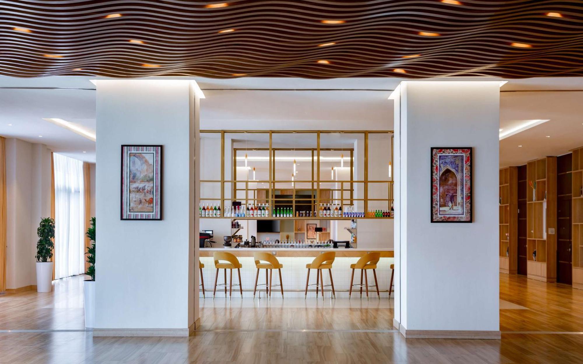 Hilton Garden Inn Samarkand Bagian luar foto