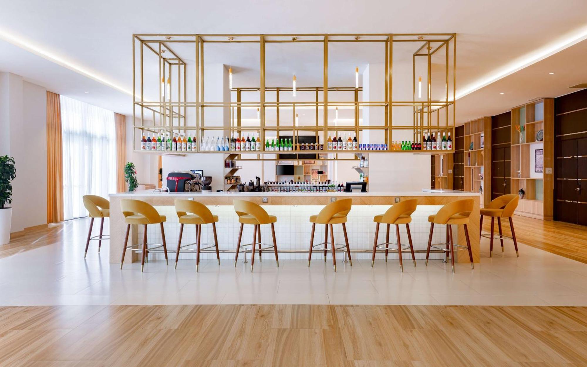Hilton Garden Inn Samarkand Bagian luar foto